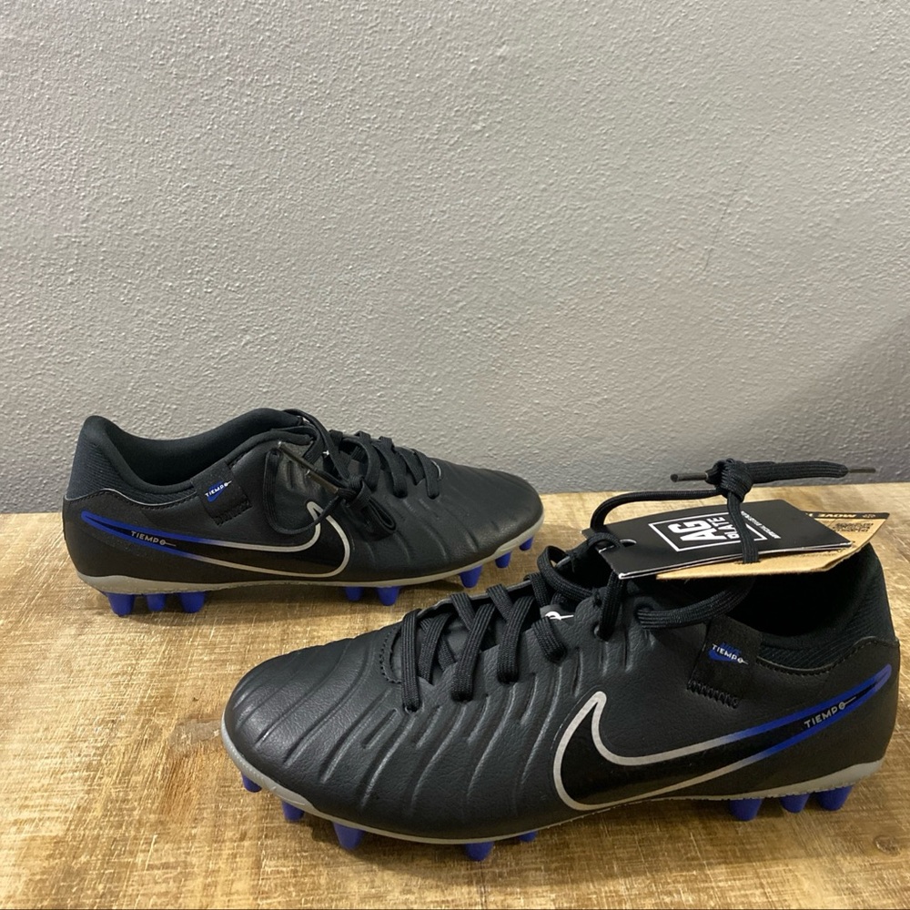Nike Tiempo Legend 10 Club MG Soccer Cleats Black DV4344-040 Men’s Size 5 US